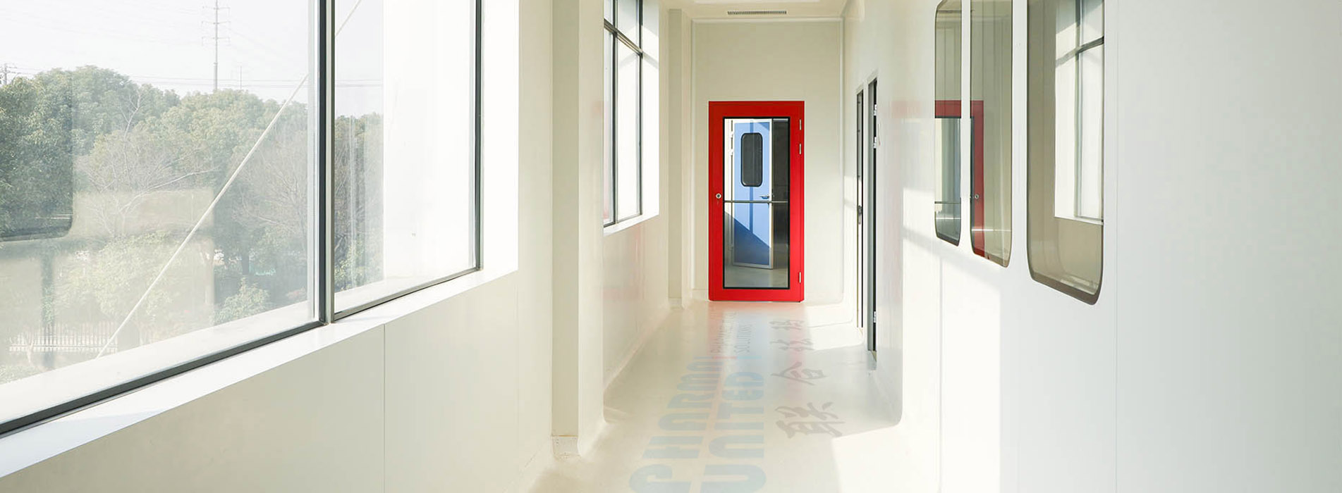 Turnkey Cleanroom Solution.